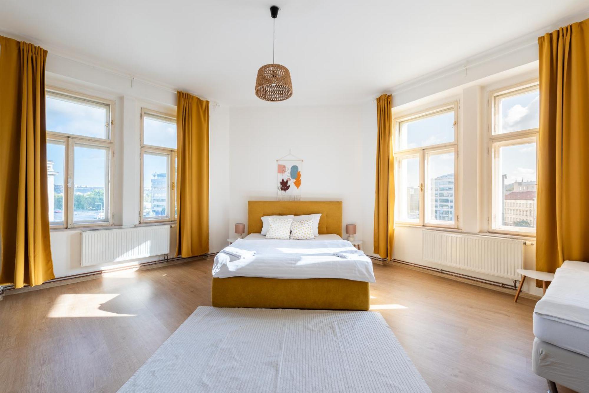 Residence Tesnov Apartment Praga Zewnętrze zdjęcie