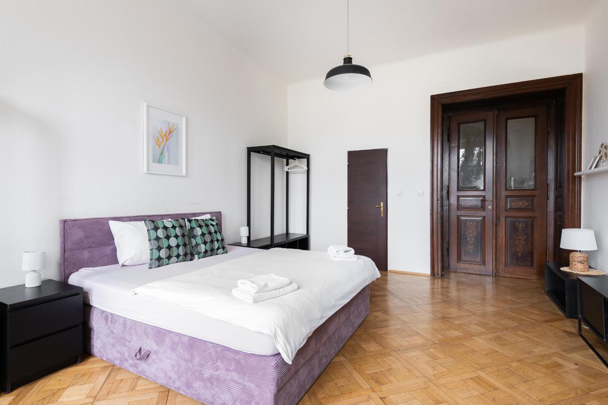 Residence Tesnov Apartment Praga Zewnętrze zdjęcie