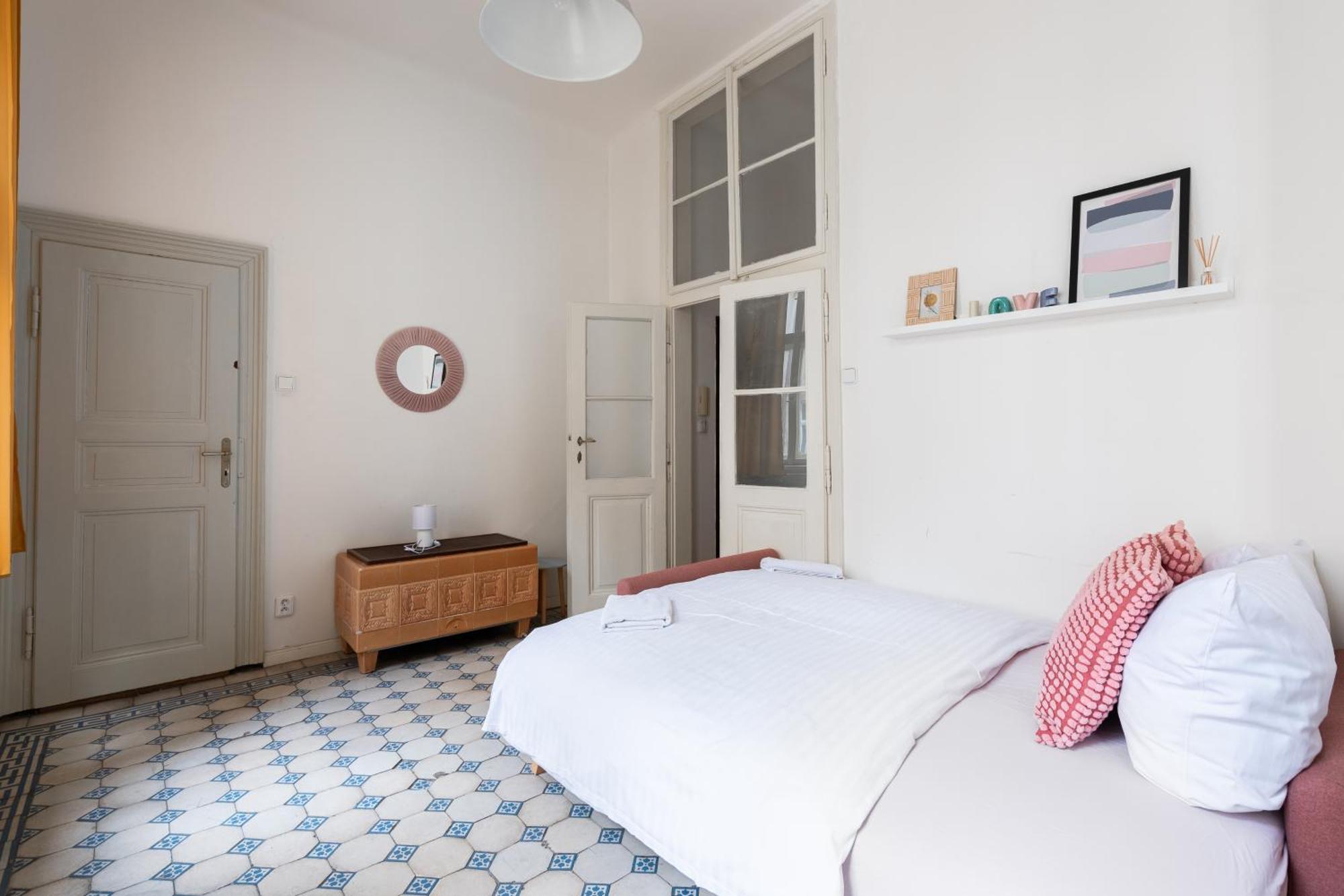Residence Tesnov Apartment Praga Zewnętrze zdjęcie