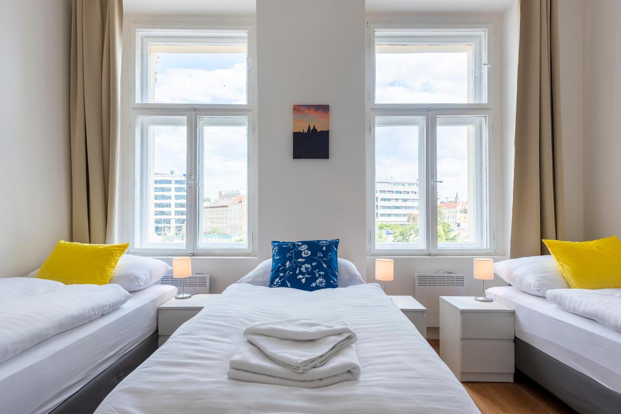 Residence Tesnov Apartment Praga Zewnętrze zdjęcie